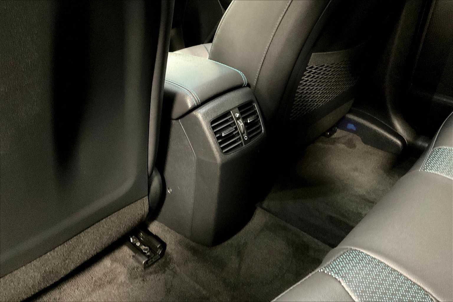 2022 Kia Niro EV EX Premium - Photo 28