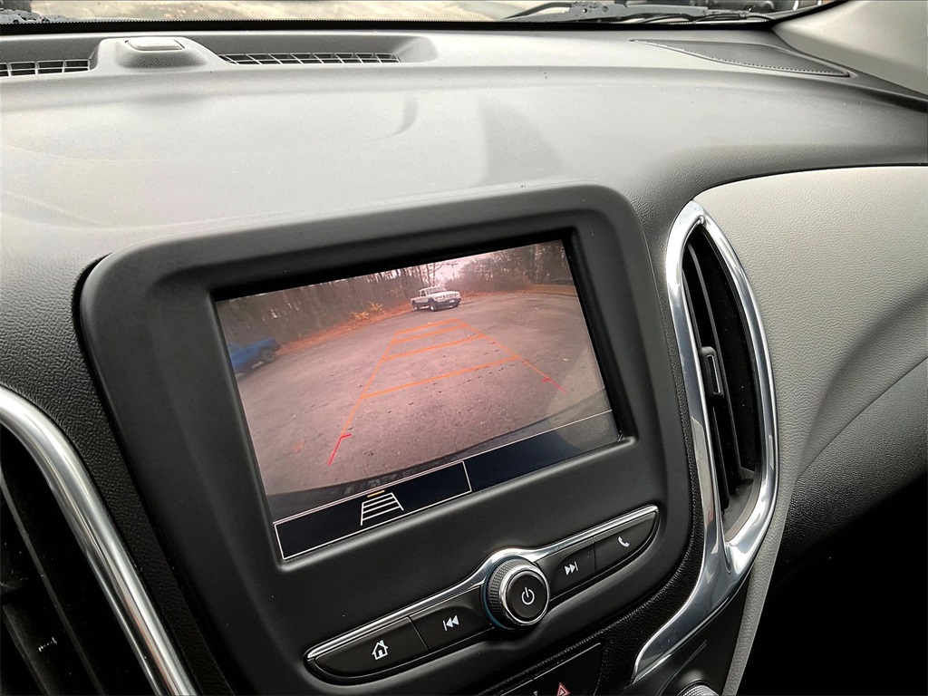 2022 Chevrolet Equinox LS - Photo 15