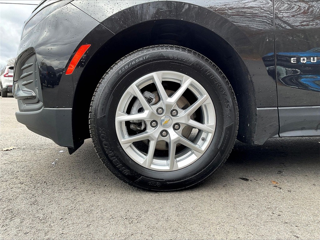 2022 Chevrolet Equinox LS - Photo 21