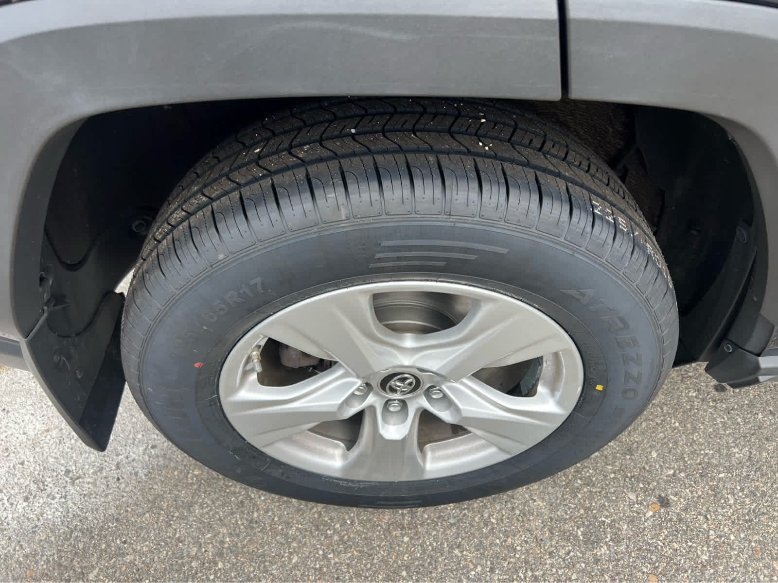 2019 Toyota RAV4 XLE - Photo 14