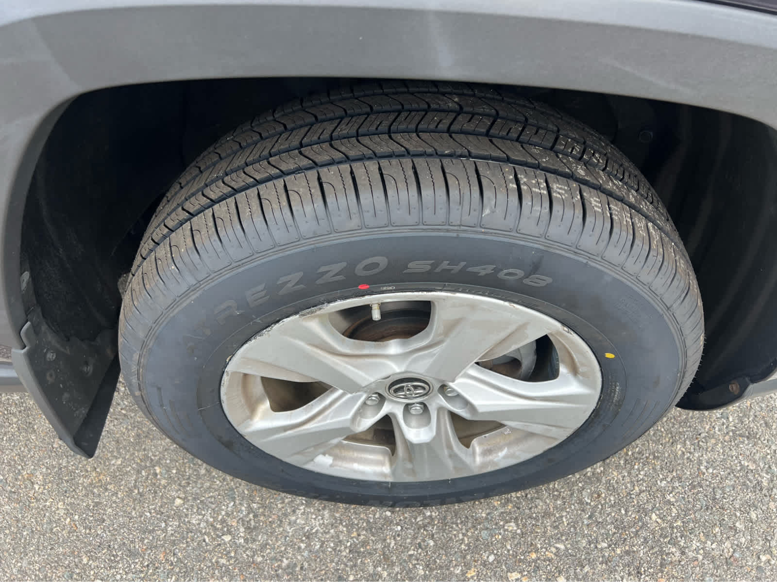2019 Toyota RAV4 XLE - Photo 15