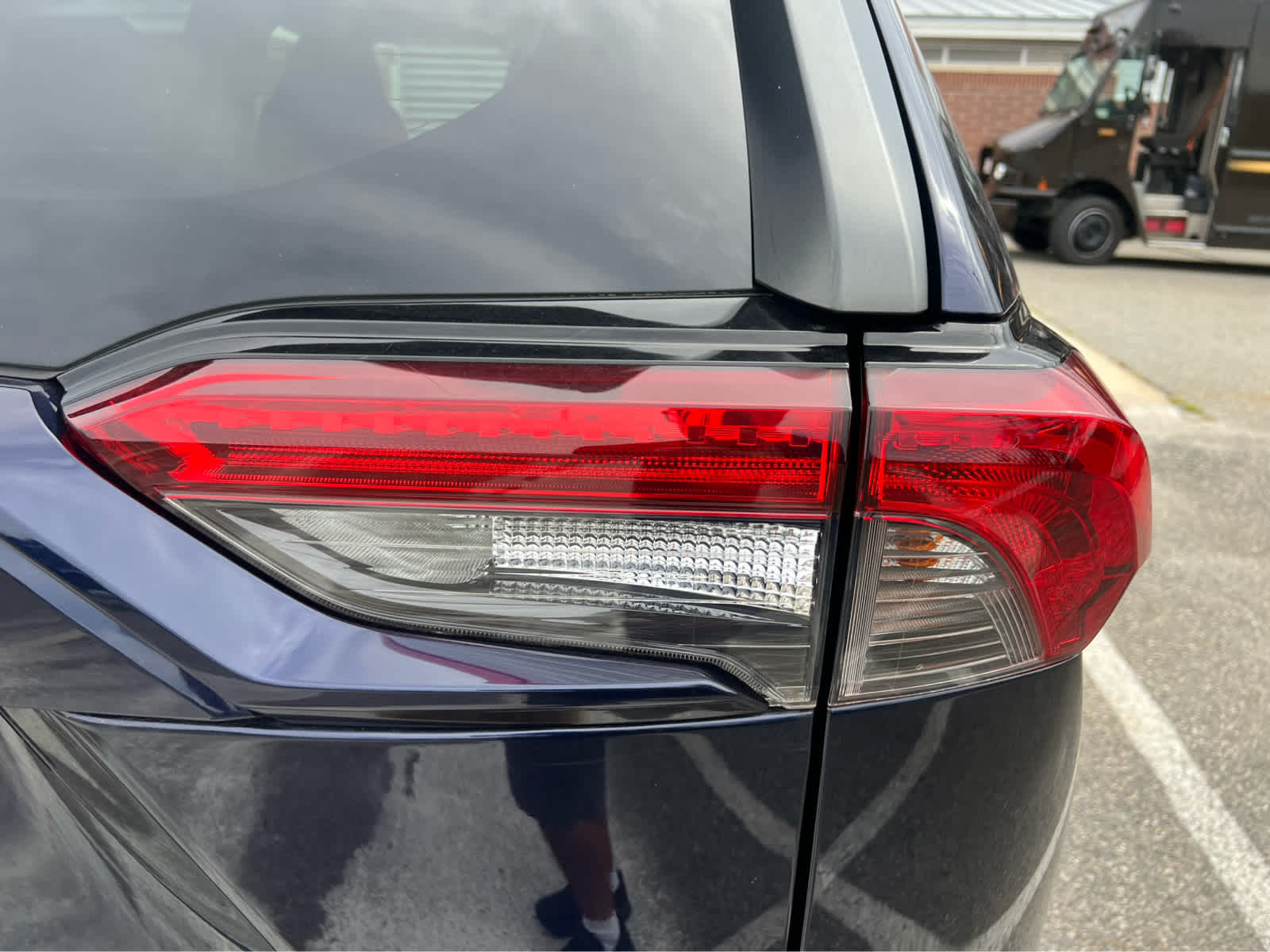 2019 Toyota RAV4 XLE - Photo 10