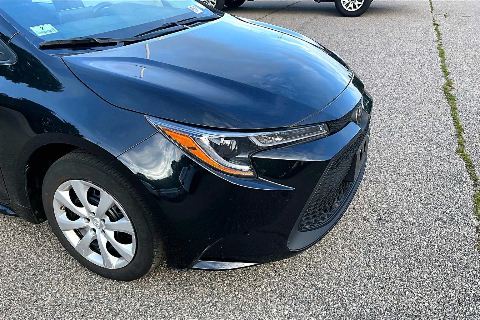 2022 Toyota Corolla LE - Photo 5