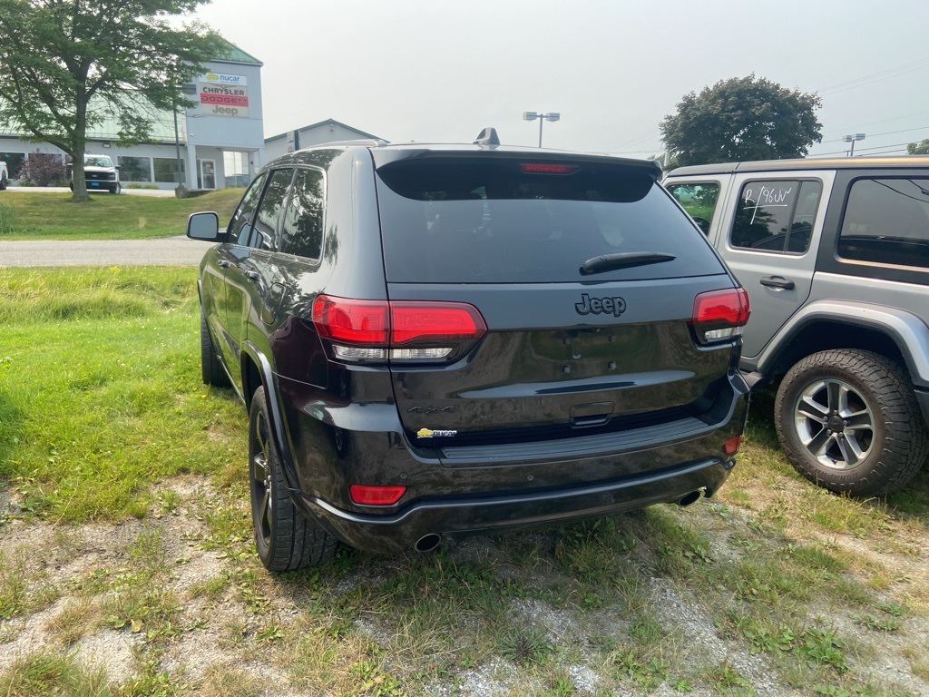 2015 Jeep Grand Cherokee Altitude - Photo 3