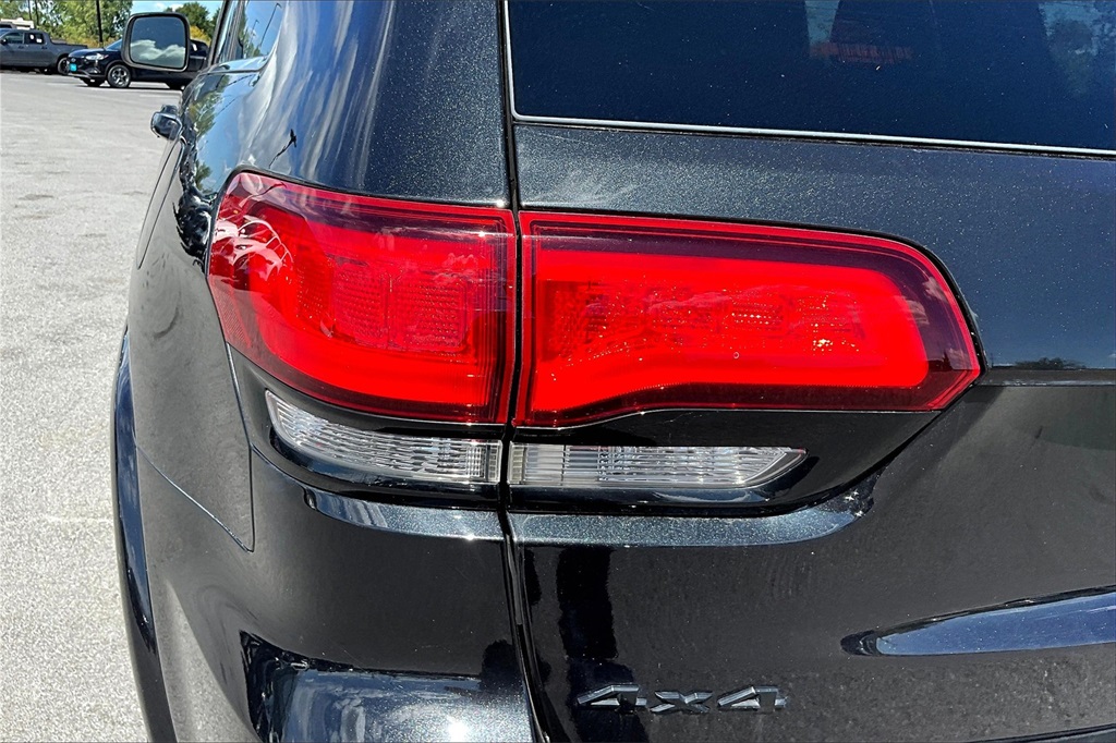 2015 Jeep Grand Cherokee Altitude - Photo 31