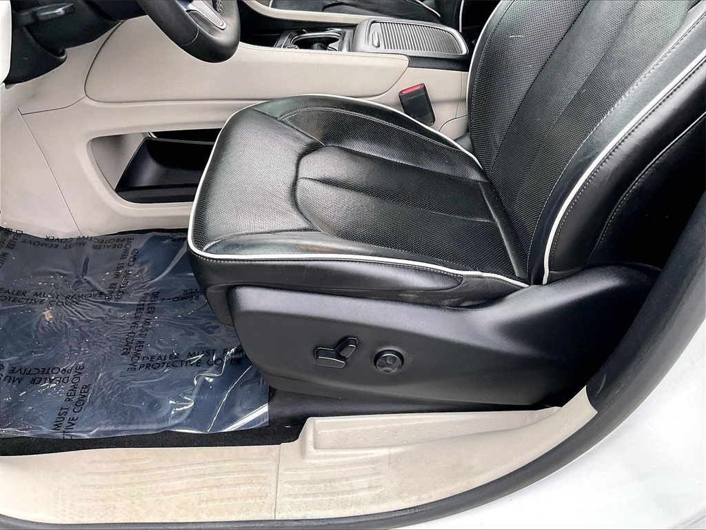 2023 Chrysler Pacifica Limited - Photo 34