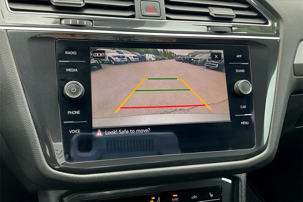 2022 Volkswagen Tiguan 2.0T SE R-Line Black - Photo 18