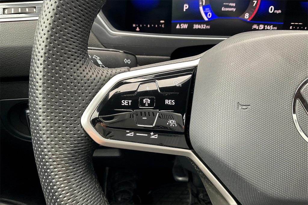 2022 Volkswagen Tiguan 2.0T SE R-Line Black - Photo 22
