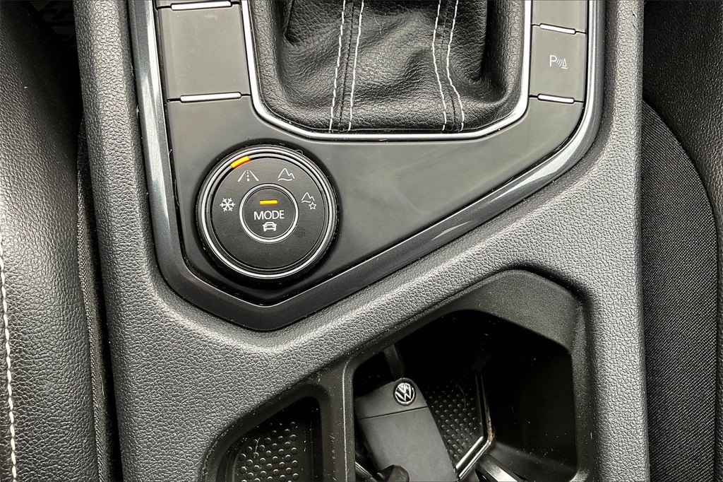 2022 Volkswagen Tiguan 2.0T SE R-Line Black - Photo 33