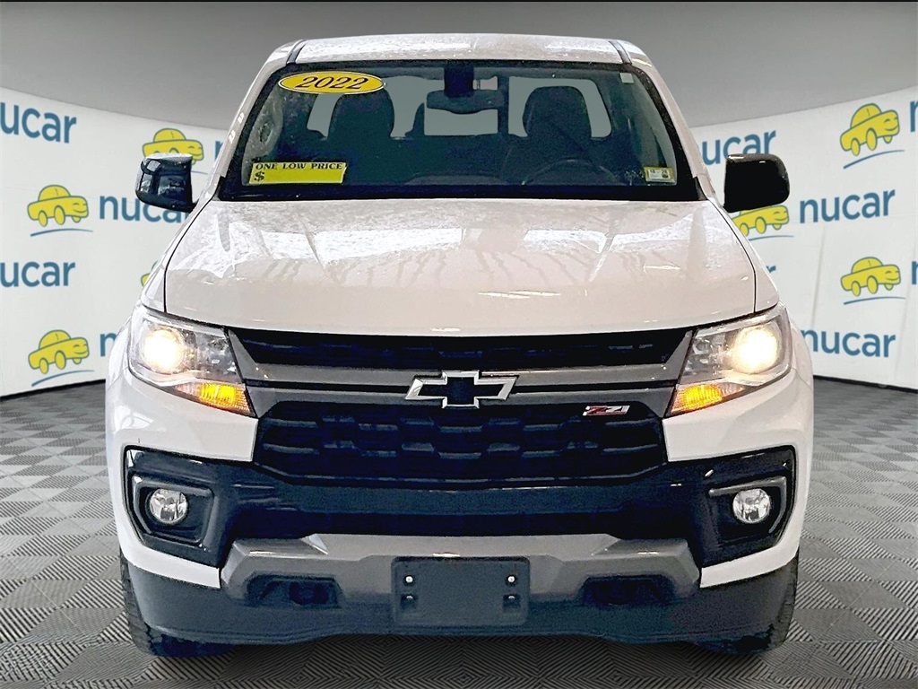 2022 Chevrolet Colorado Z71 - Photo 2