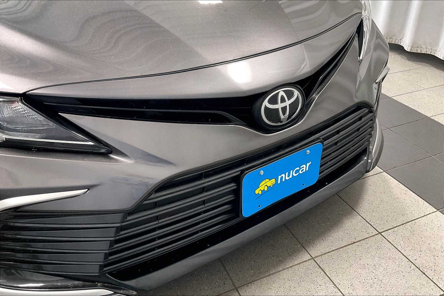 2021 Toyota Camry LE - Photo 31