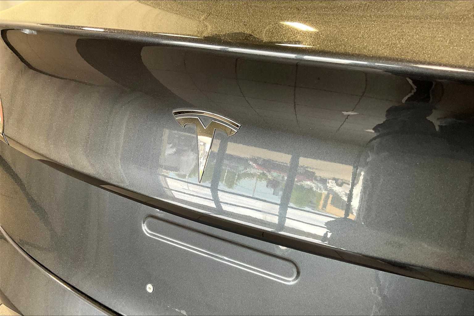 2018 Tesla Model 3 Long Range Battery - Photo 29