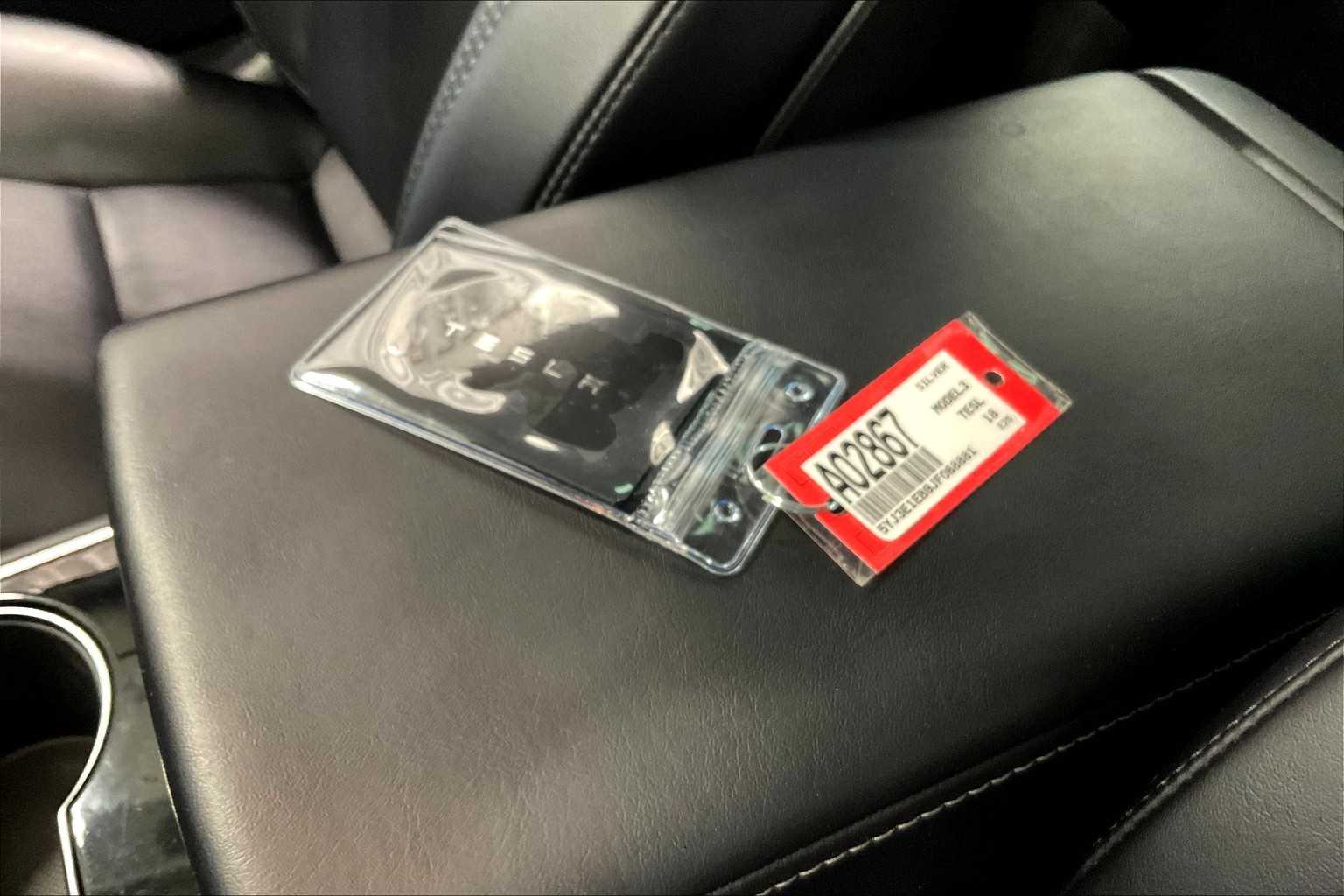 2018 Tesla Model 3 Long Range Battery - Photo 31