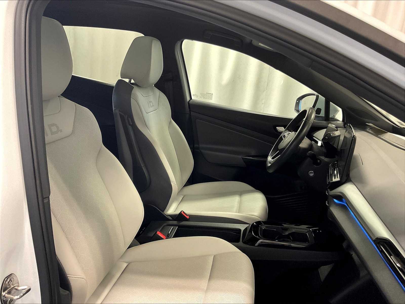 2022 Volkswagen ID.4 Pro S - Photo 11