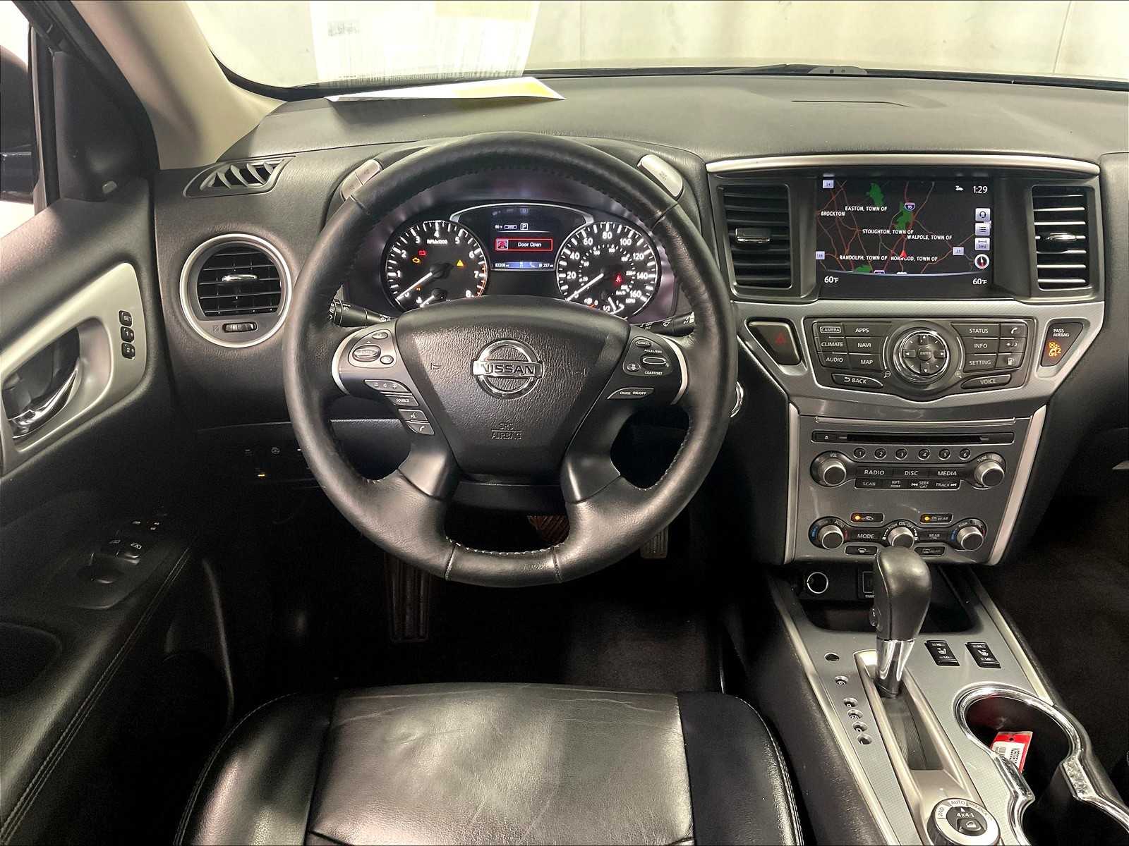 2019 Nissan Pathfinder SL - Photo 18