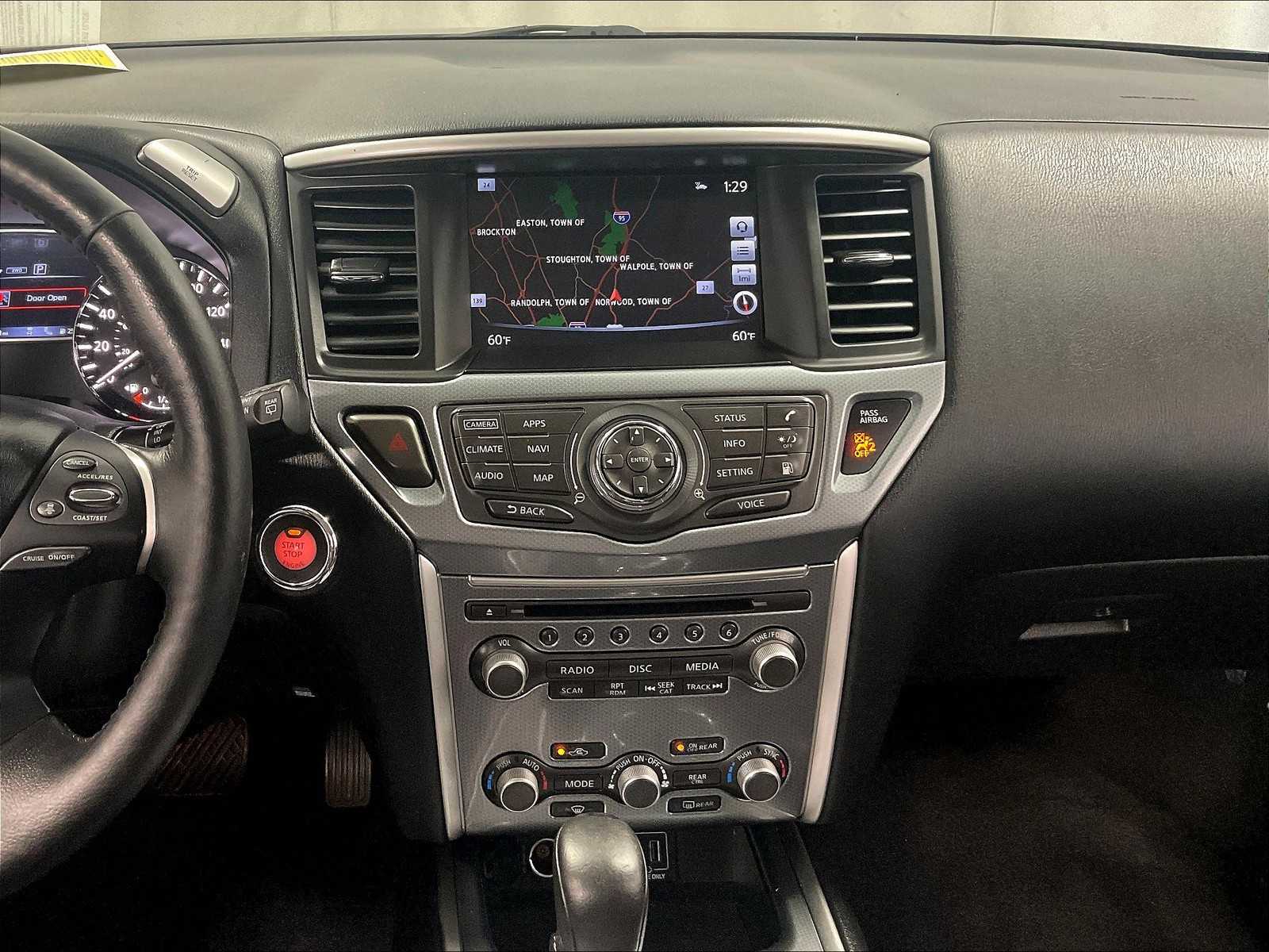 2019 Nissan Pathfinder SL - Photo 19