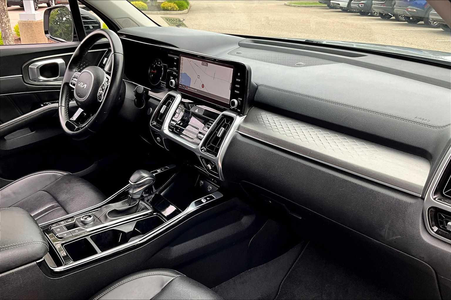 2022 Kia Sorento SX - Photo 14