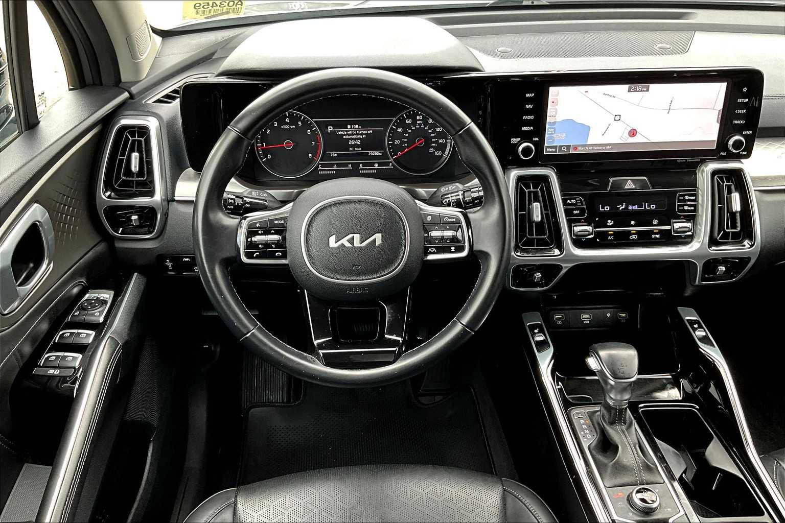 2022 Kia Sorento SX - Photo 18