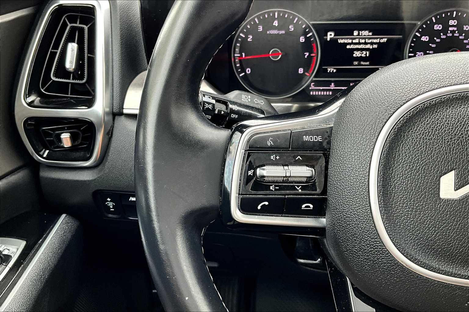 2022 Kia Sorento SX - Photo 24