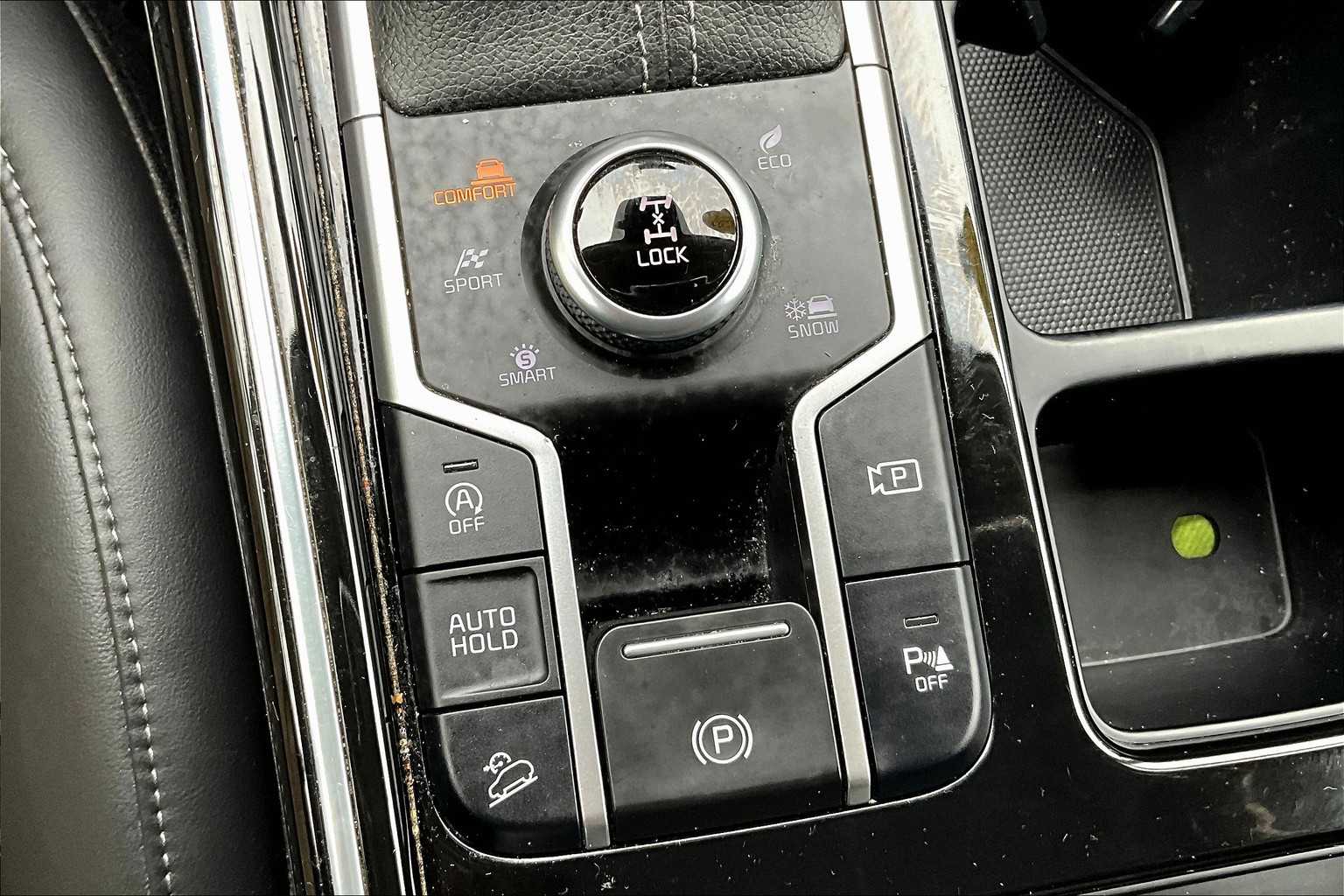 2022 Kia Sorento SX - Photo 28