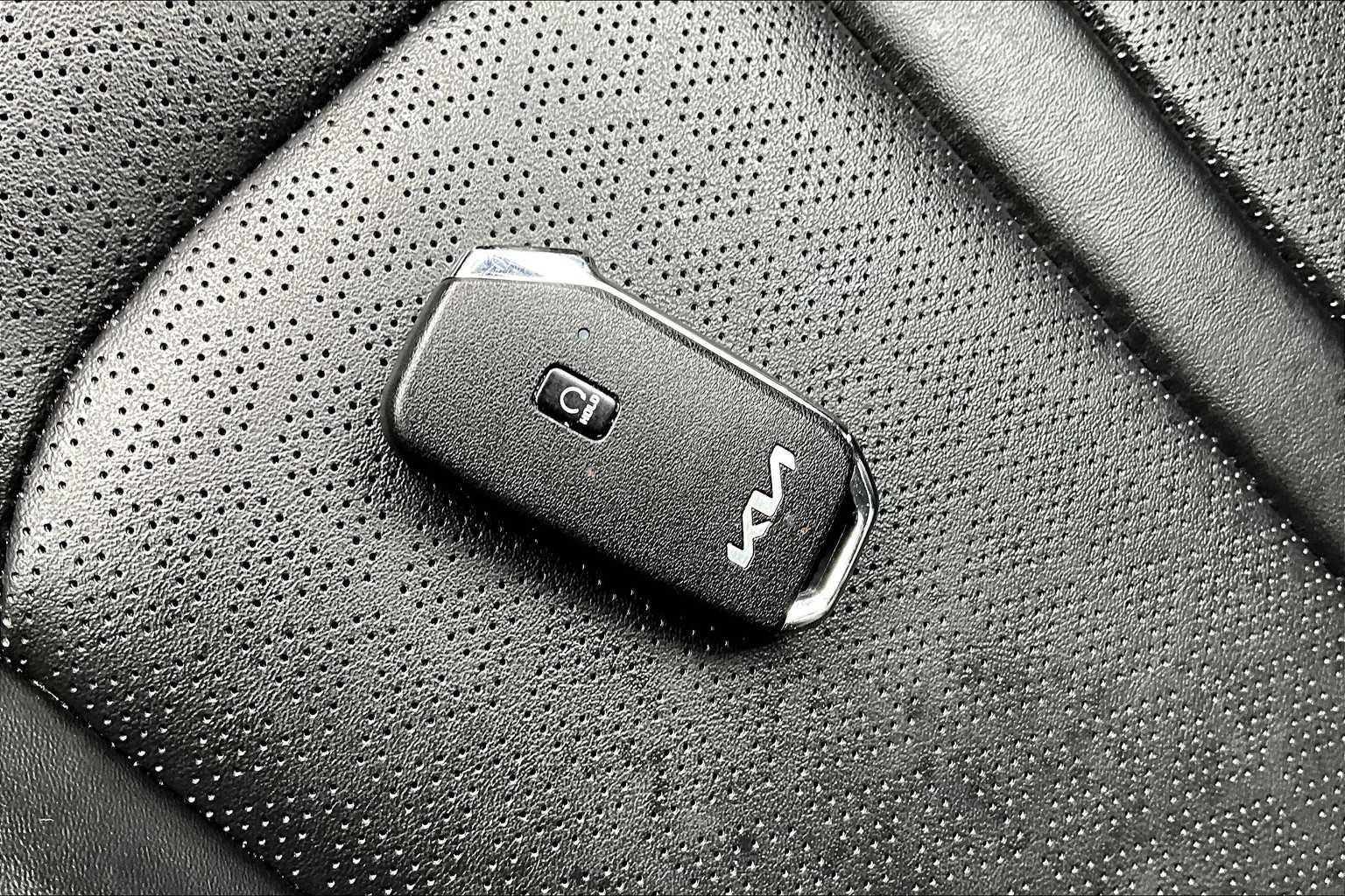 2022 Kia Sorento SX - Photo 31