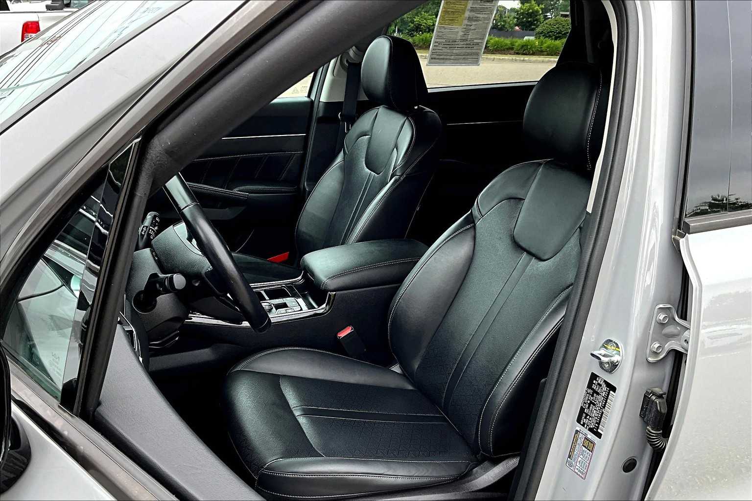 2022 Kia Sorento SX - Photo 10