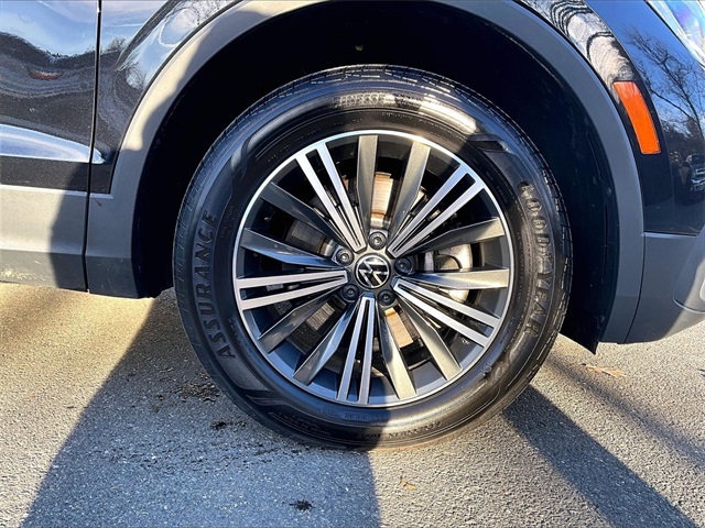 2024 Volkswagen Tiguan 2.0T Wolfsburg Edition - Photo 9