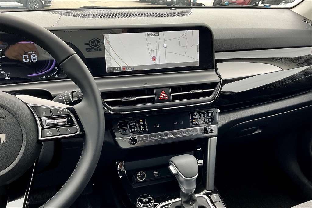 2025 Kia Seltos S - Photo 13