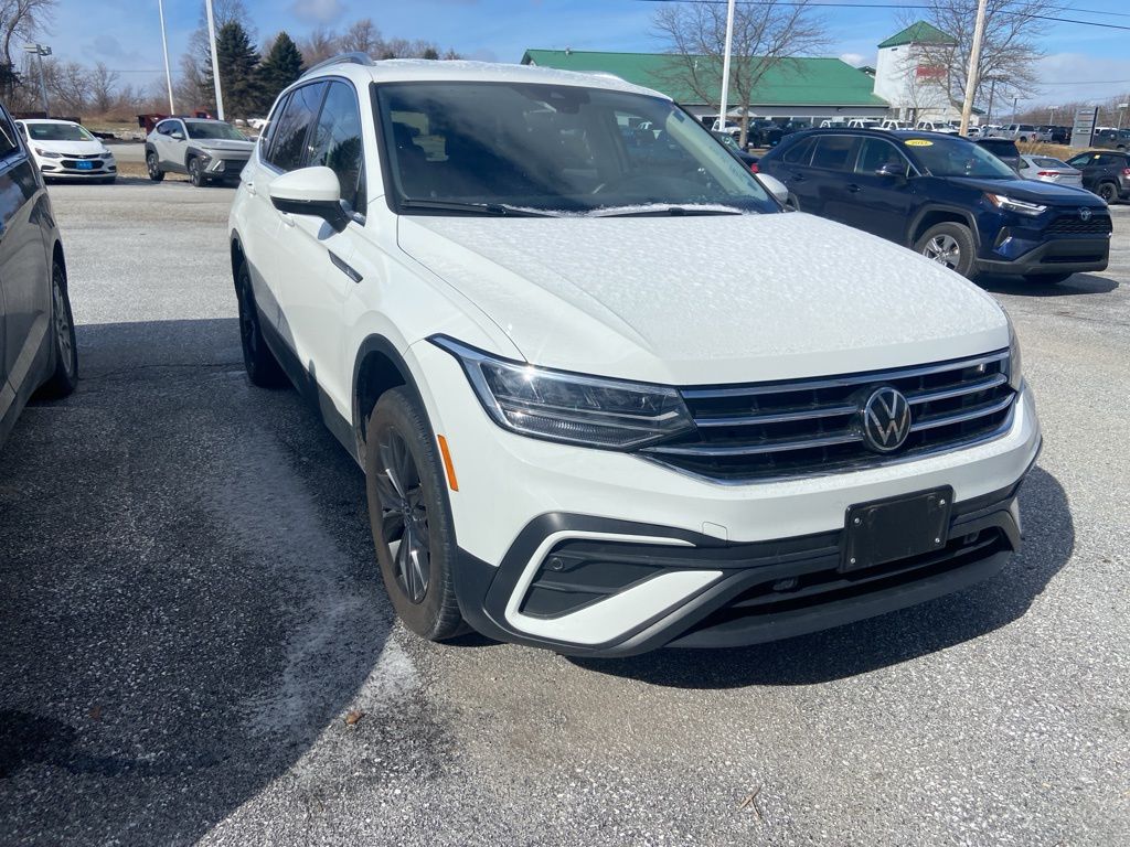 2024 Volkswagen Tiguan 2.0T SE - Photo 1