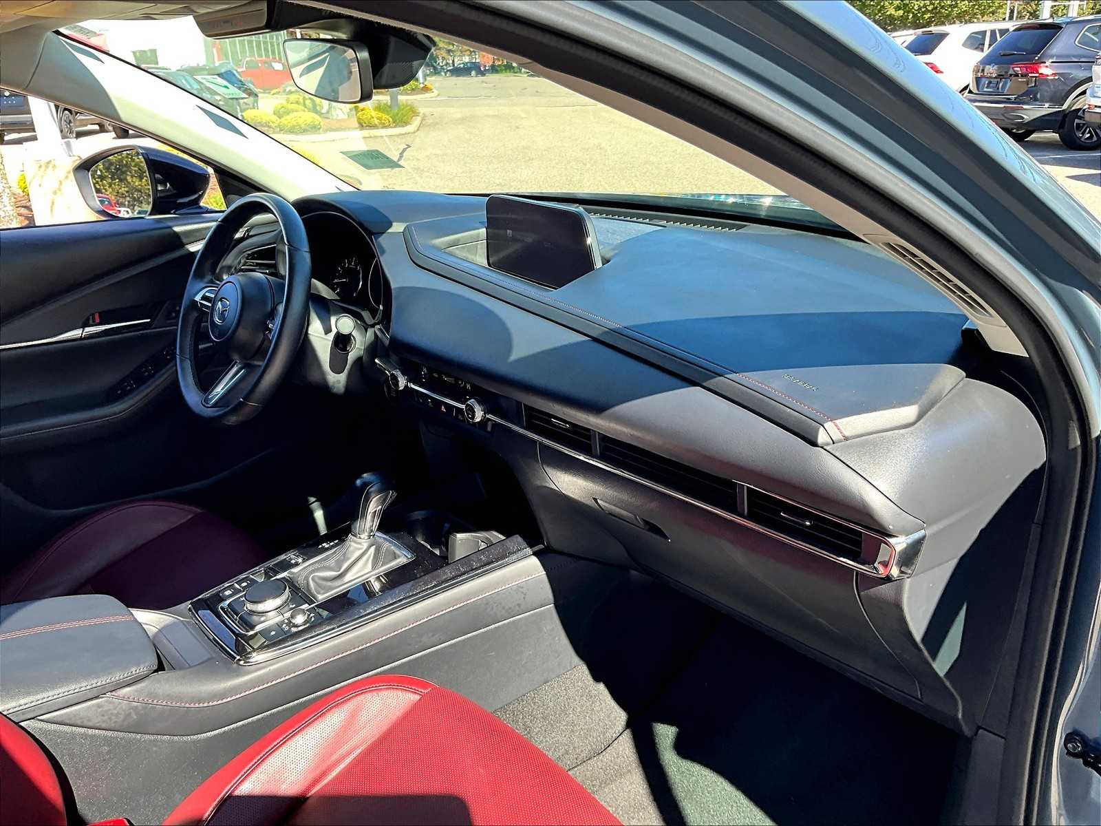 2022 Mazda CX-30 2.5 S Carbon Edition - Photo 14