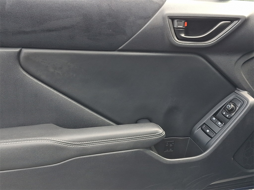 2023 Toyota GR86 Premium - Photo 13