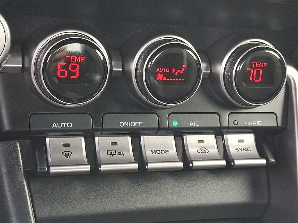 2023 Toyota GR86 Premium - Photo 16