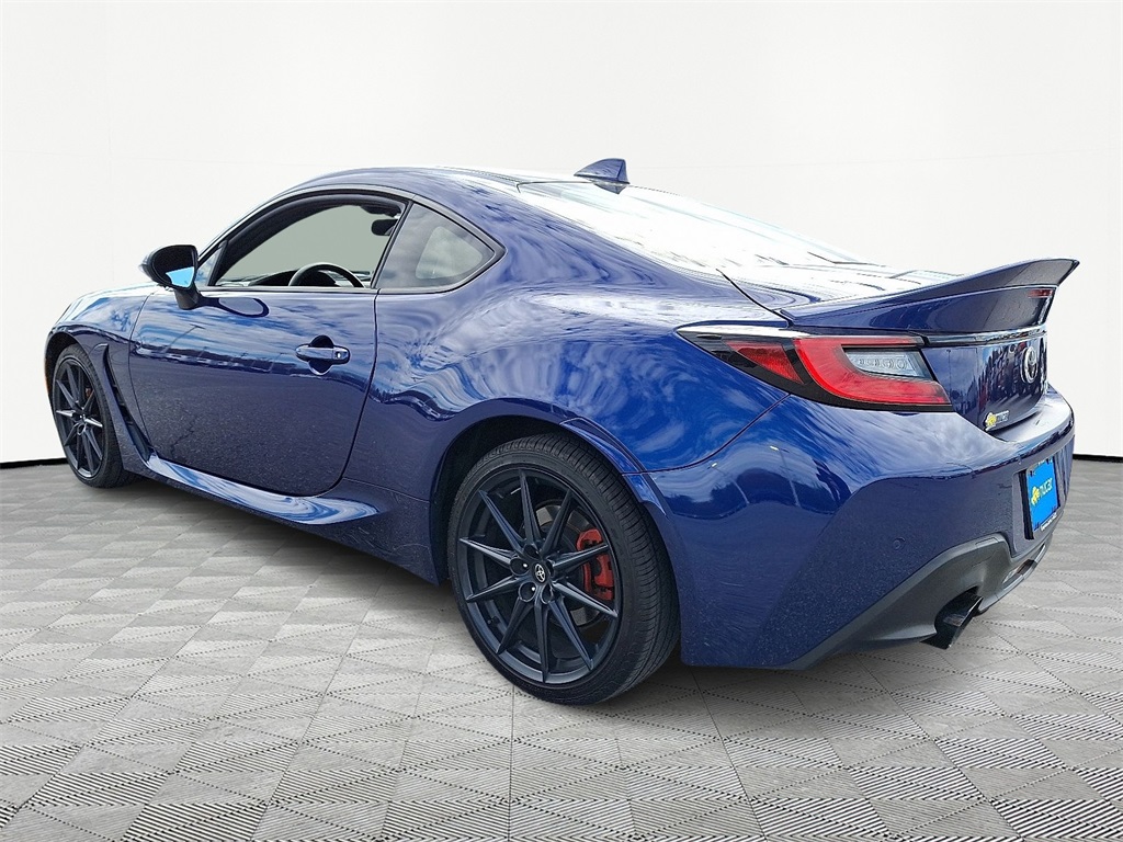 2023 Toyota GR86 Premium - Photo 5