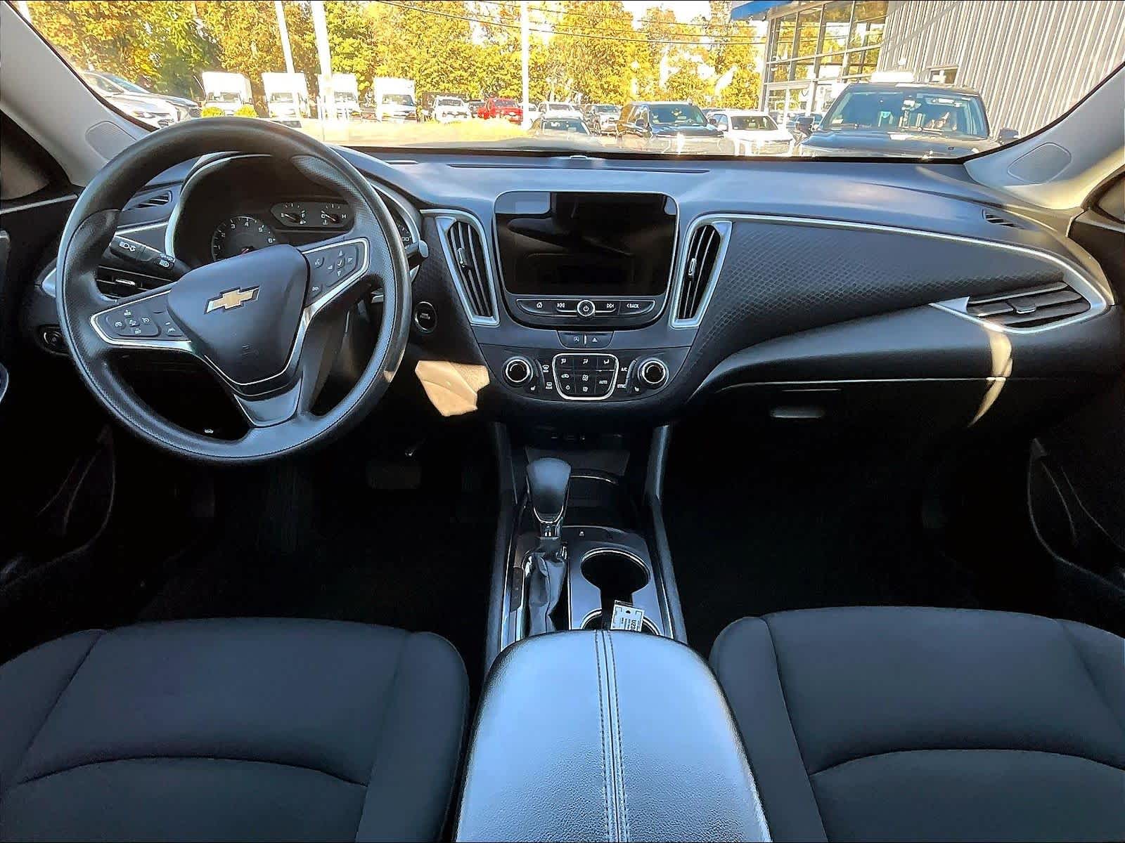 2023 Chevrolet Malibu LT - Photo 21