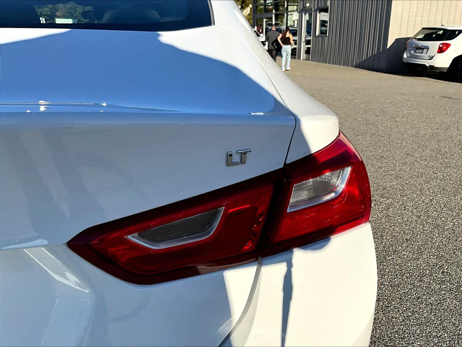 2023 Chevrolet Malibu LT - Photo 28
