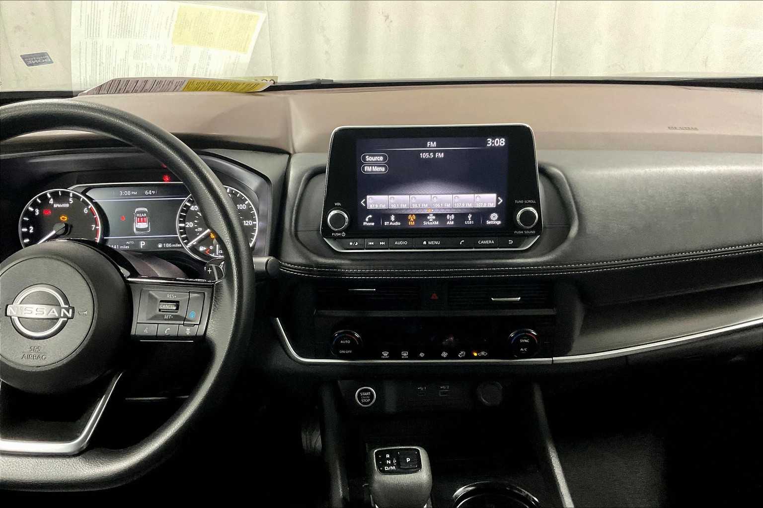 2023 Nissan Rogue SV - Photo 18