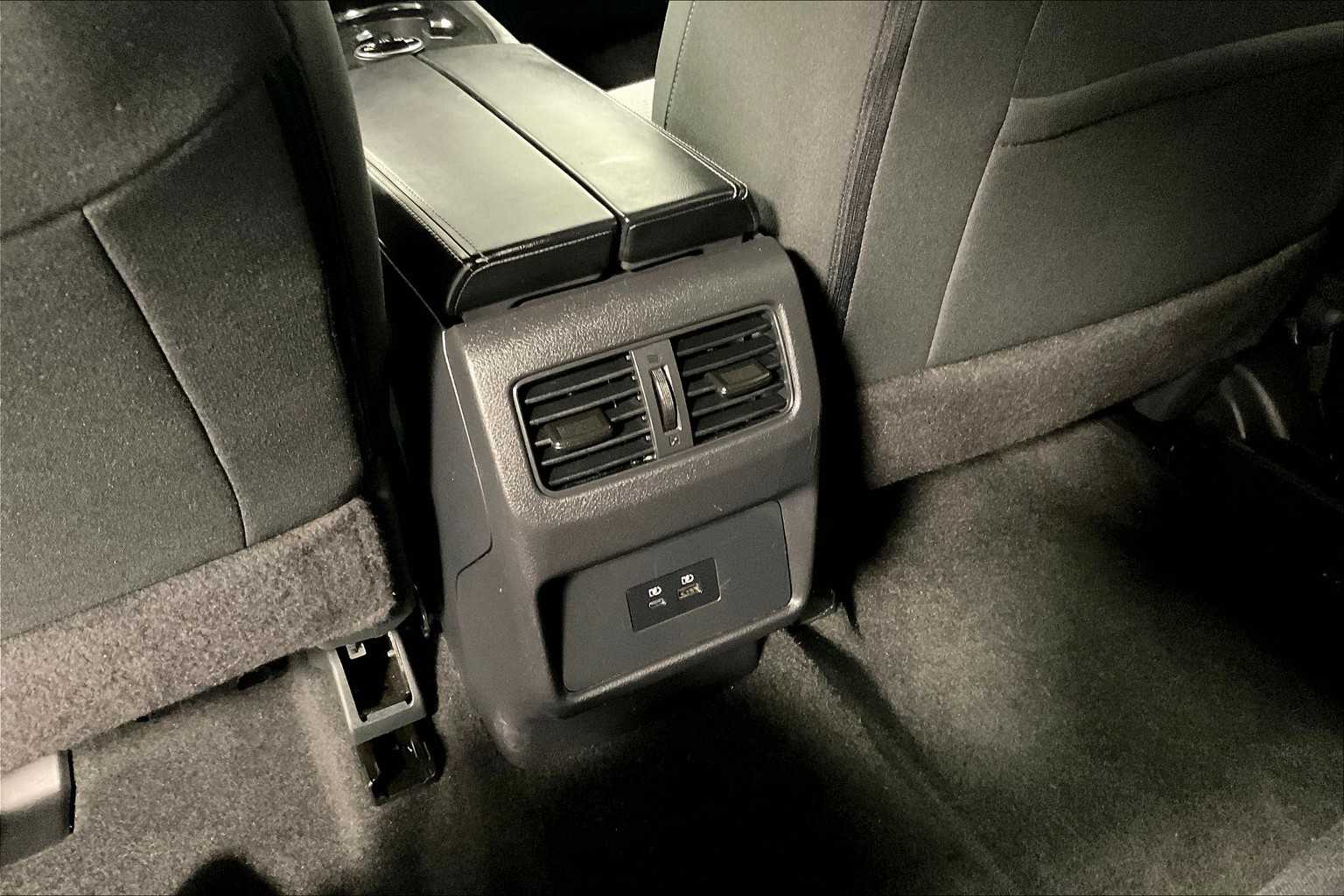 2023 Nissan Rogue SV - Photo 27