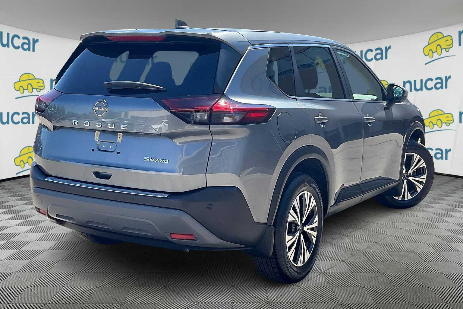 2023 Nissan Rogue SV - Photo 6