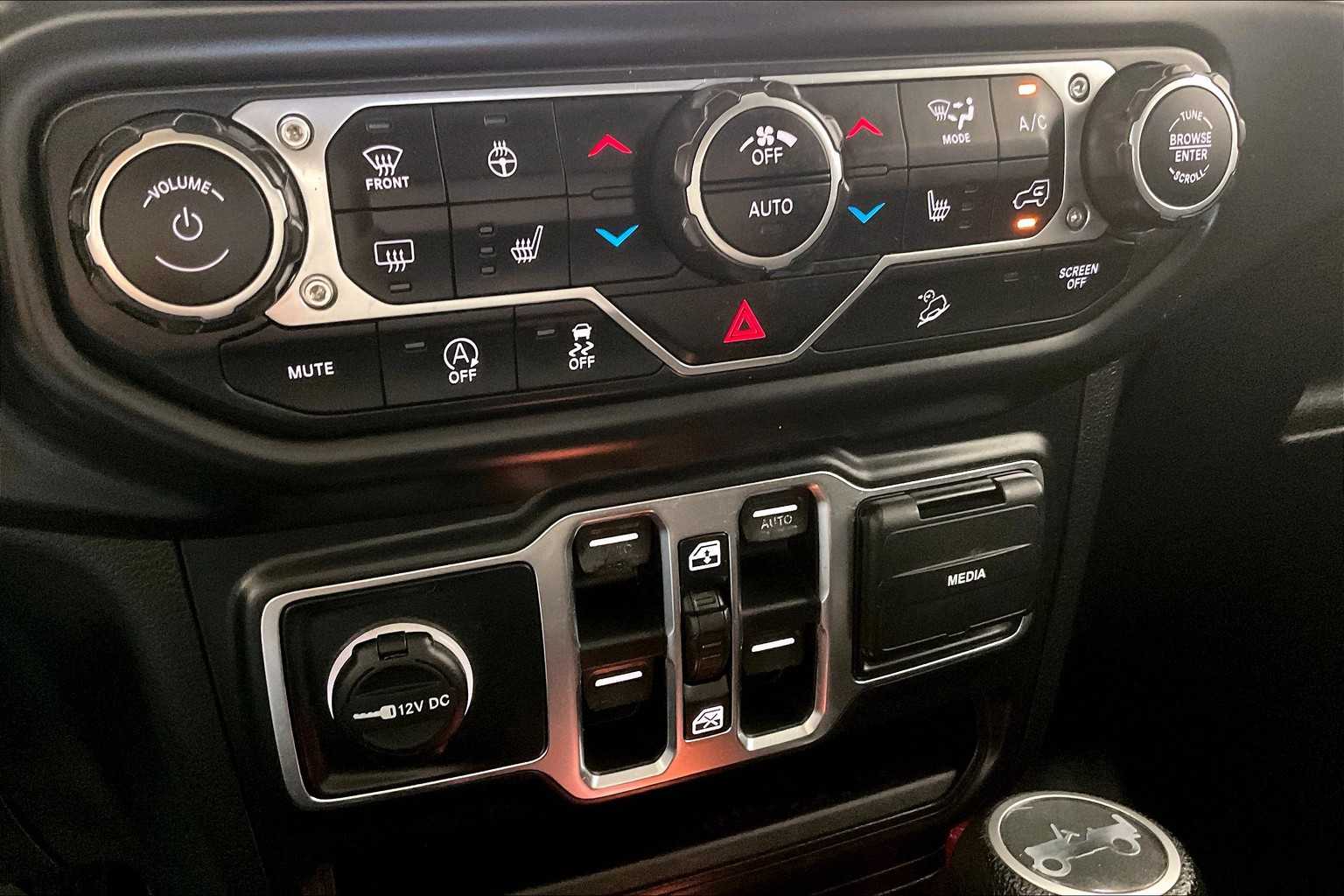 2018 Jeep Wrangler Unlimited Sport S - Photo 25