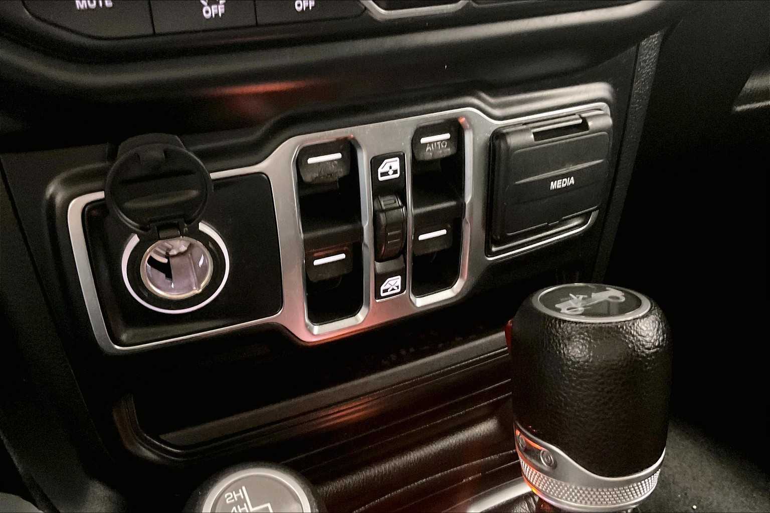 2018 Jeep Wrangler Unlimited Sport S - Photo 26