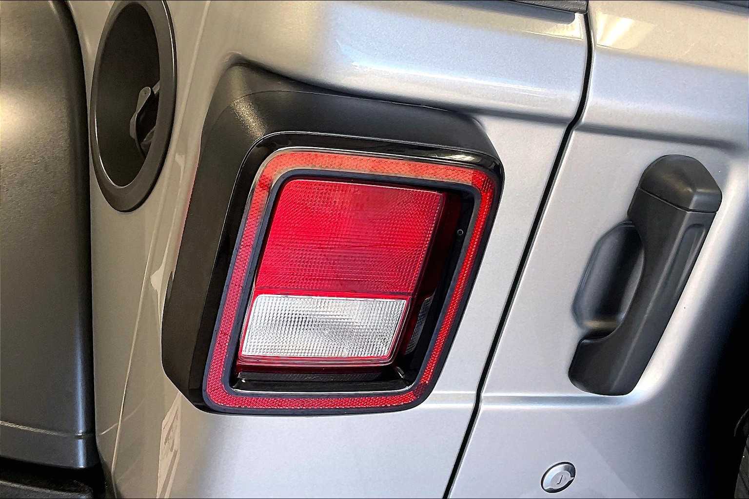 2018 Jeep Wrangler Unlimited Sport S - Photo 32