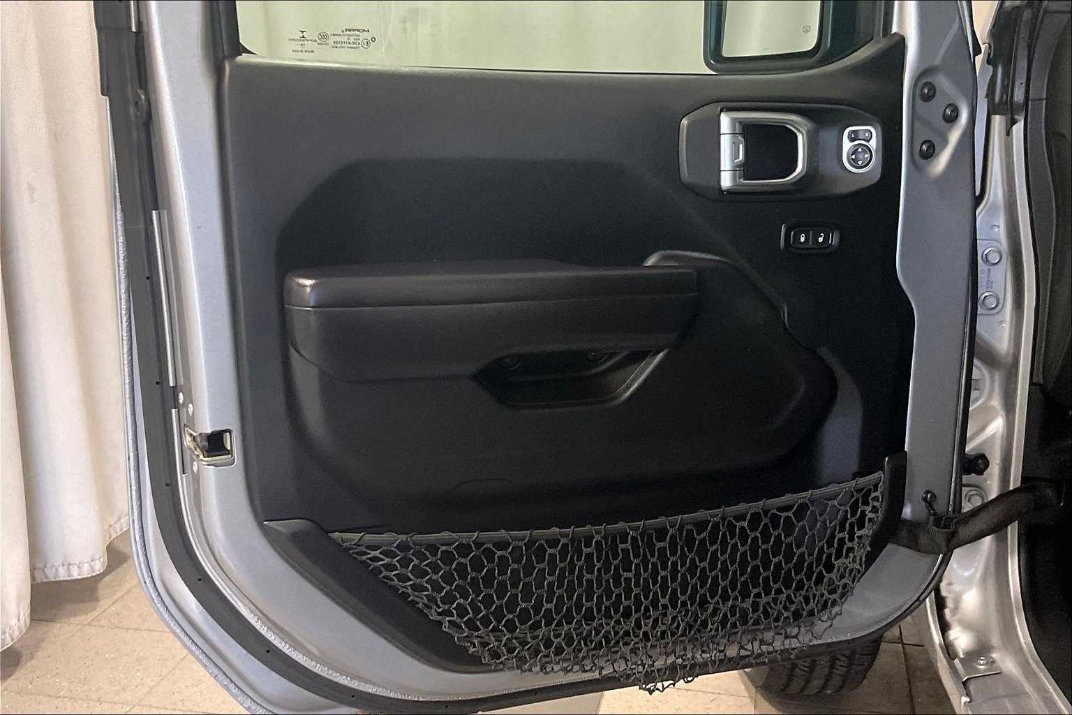 2018 Jeep Wrangler Unlimited Sport S - Photo 9