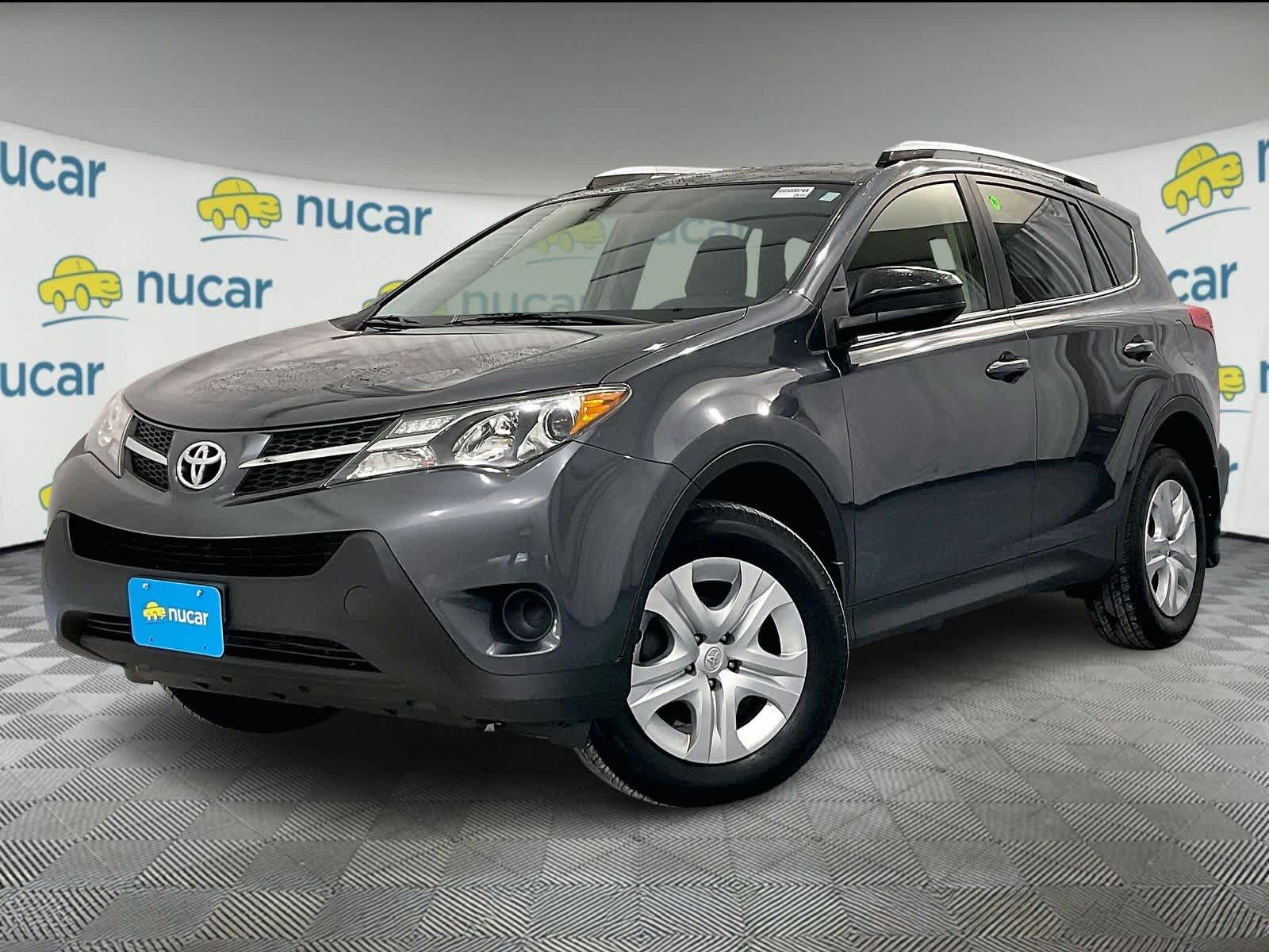 2015 Toyota RAV4 LE - Photo 3