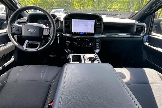 2025 Ford F-150 STX - Photo 6