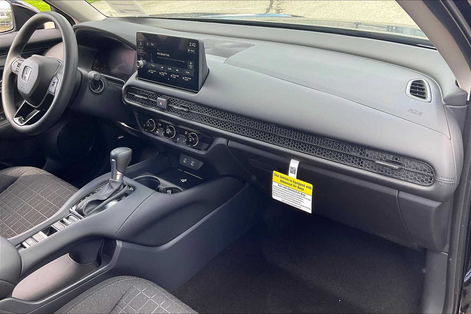 2026 Honda HR-V LX - Photo 10
