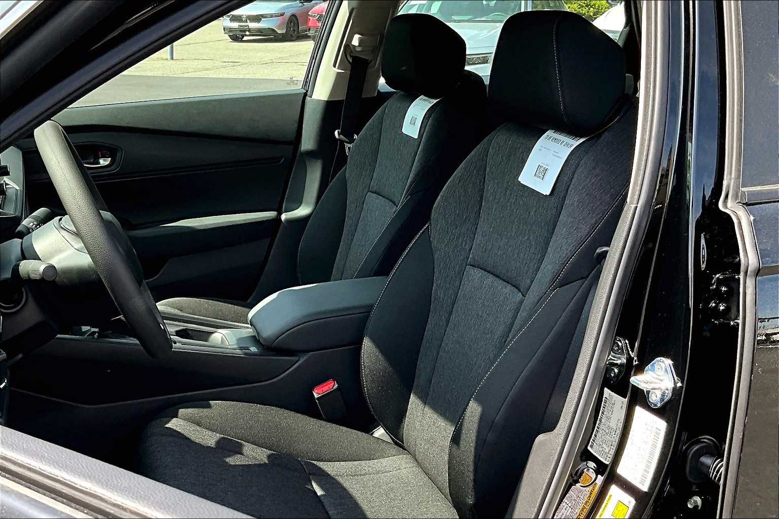 2025 Honda Accord LX - Photo 11