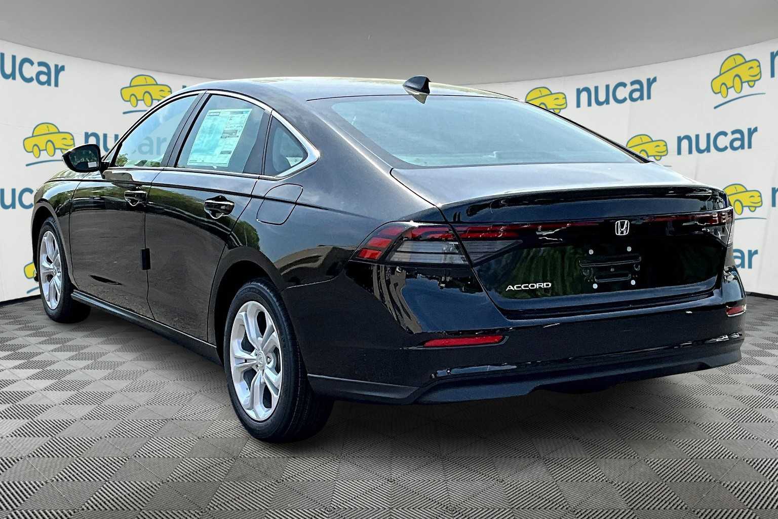 2025 Honda Accord LX - Photo 5