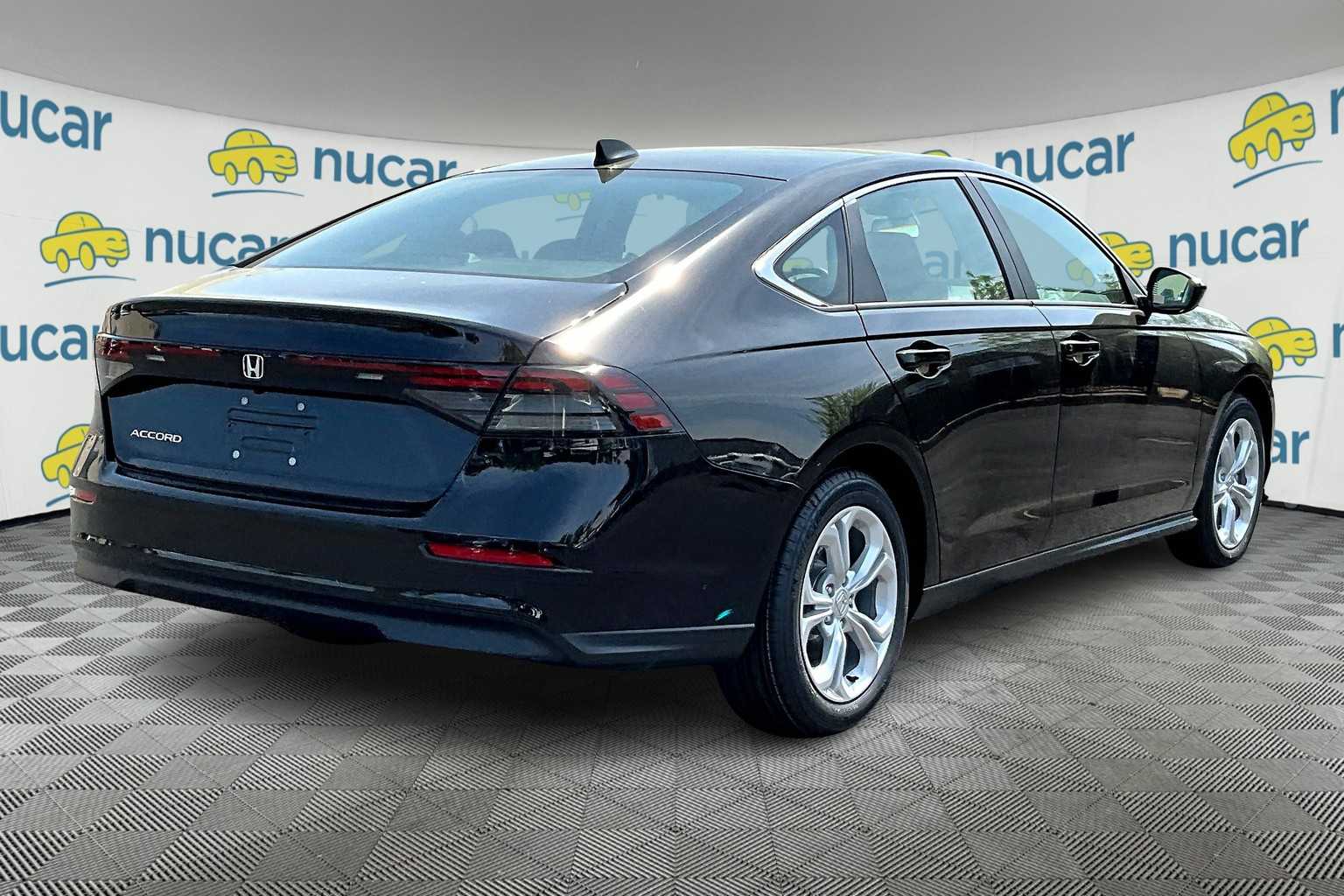 2025 Honda Accord LX - Photo 7