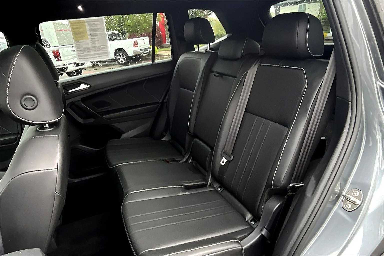 2022 Volkswagen Tiguan SE R-Line Black - Photo 15
