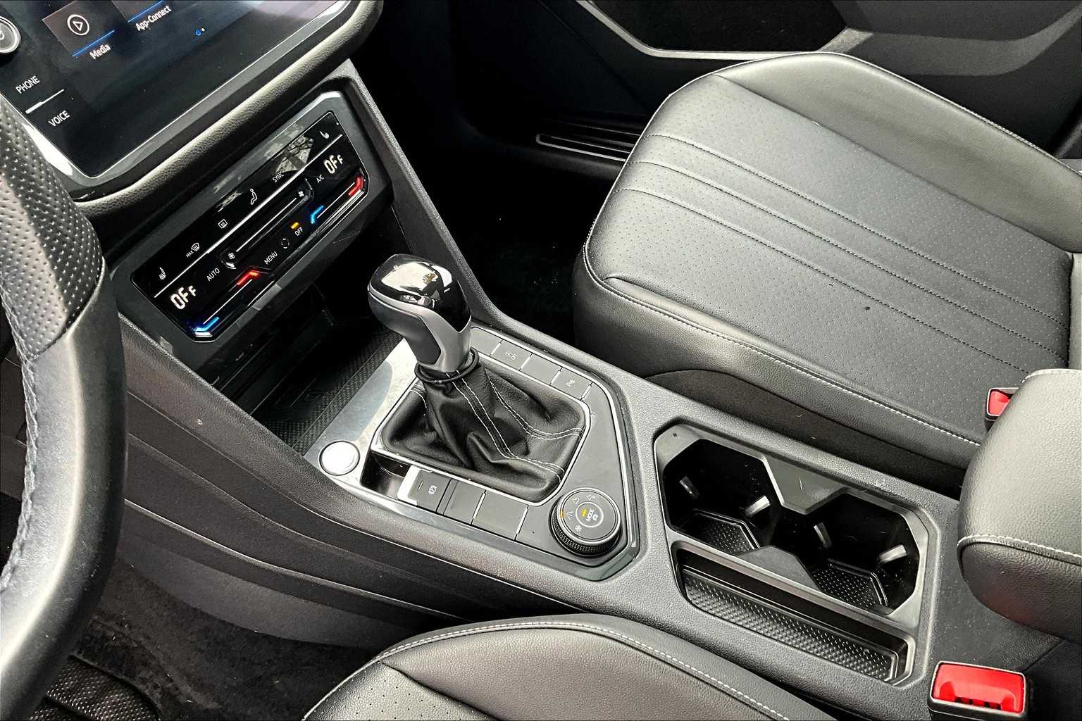 2022 Volkswagen Tiguan SE R-Line Black - Photo 20